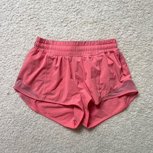 Hotty Hot Lululemon Shorts 2.5"